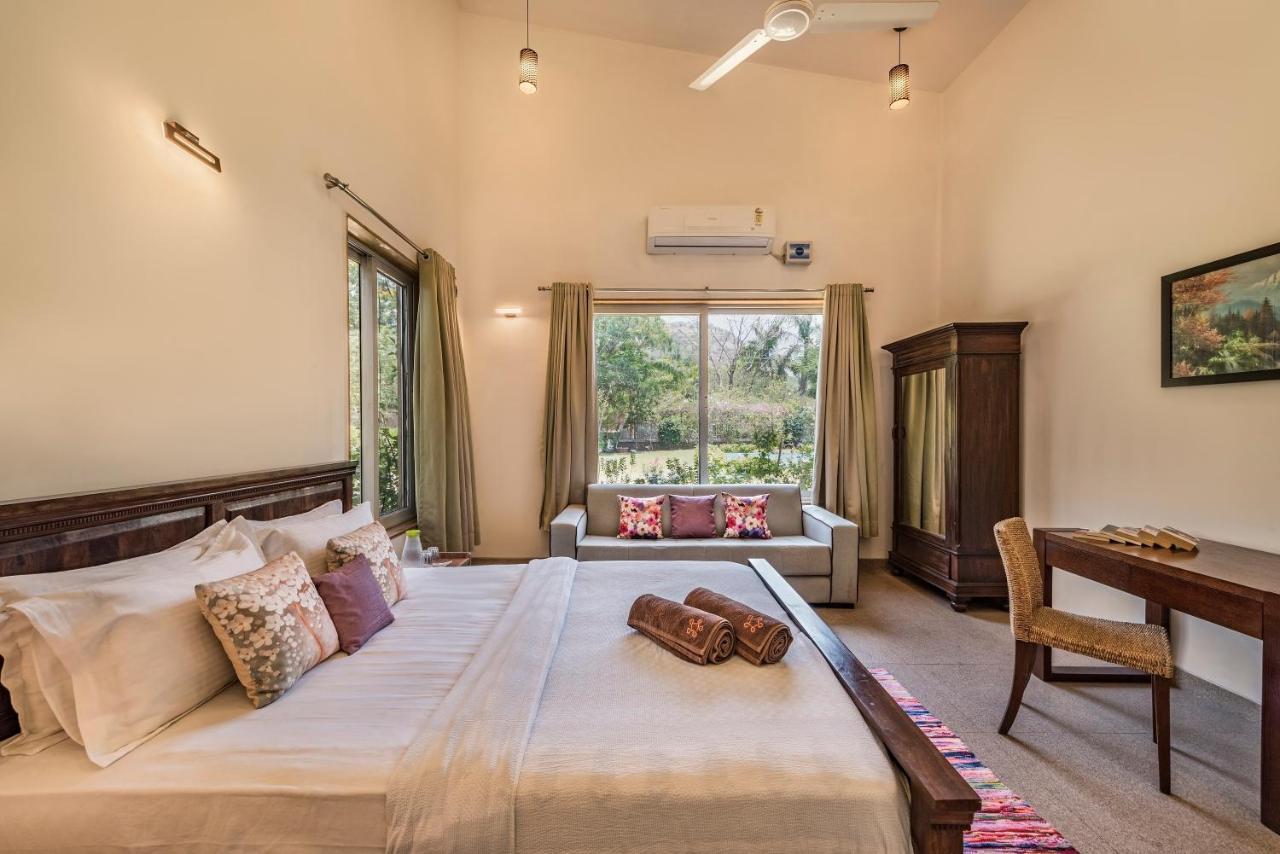 Saffronstays Roselle, Malavli - Pet-Friendly Pool Villa With Modern Interiors Lonavala Dış mekan fotoğraf